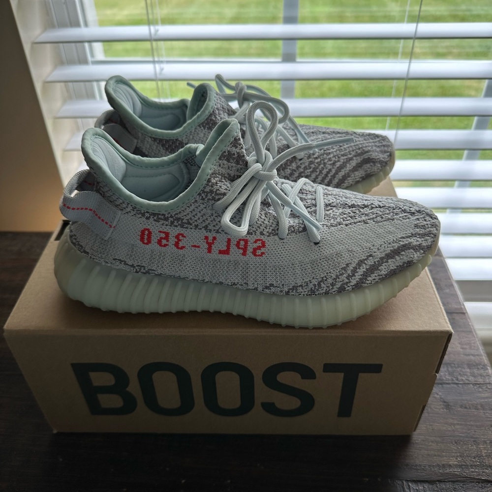 Authentic Yeezy Boost 350 V2 Blue Tint